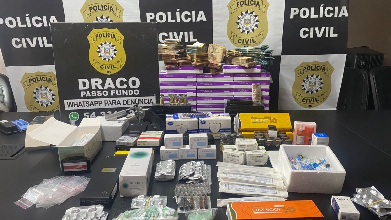 A Polícia Civil desencadeia a Operação Castelo de Cartas