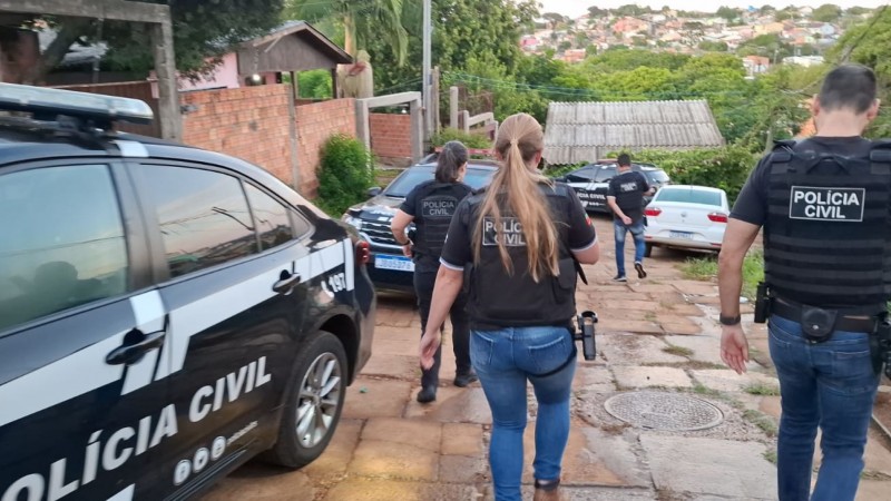 A Polícia Civil inicia a Operação Vox, visando prender suspeitos de torturar um adolescente em Porto Alegre