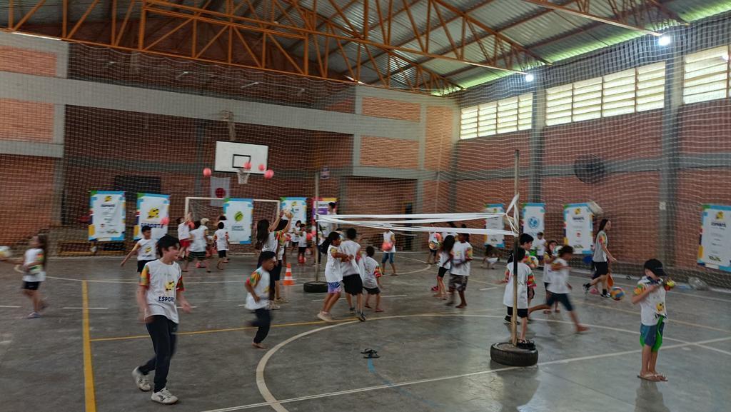 Caravana do Esporte do Instituto Esporte e Educação Chega a Rio Grande para Promover Inclusão e Capacitação de Educadores