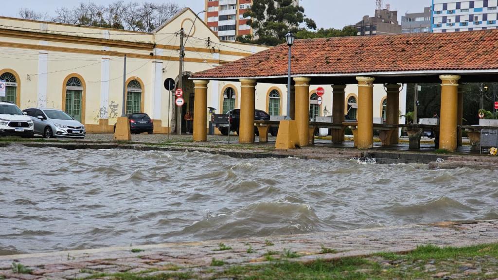 Defesa Civil Municipal Emite Alerta sobre Elevação do Nível da Lagoa dos Patos